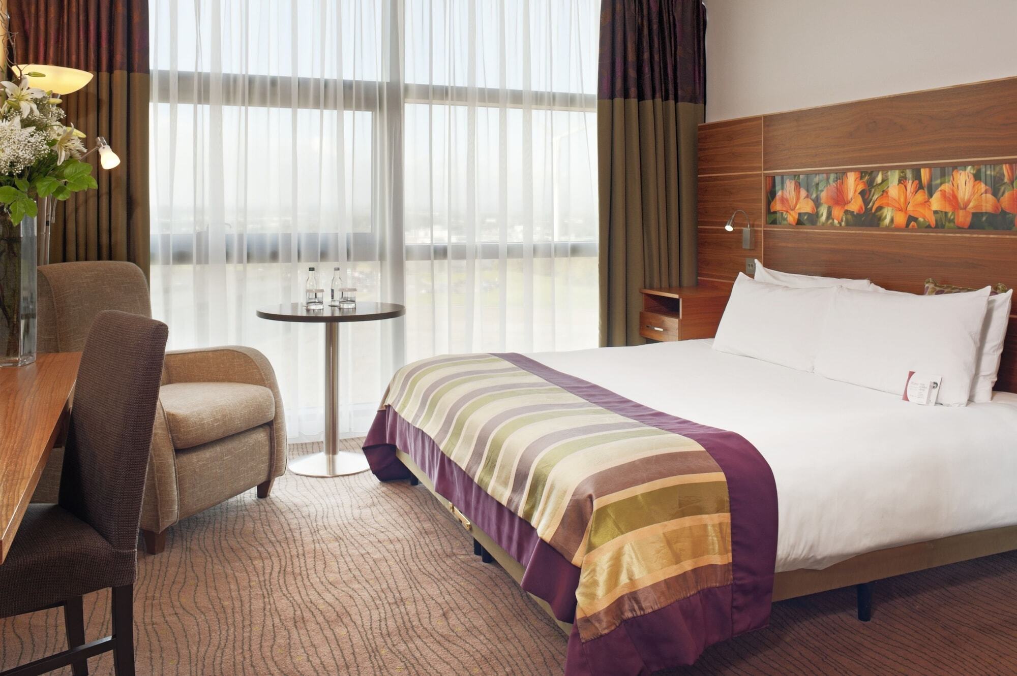 คราวน์ พลาซา ดันดอล์ก ดันดอล์ค Hotel ภายนอก รูปภาพ